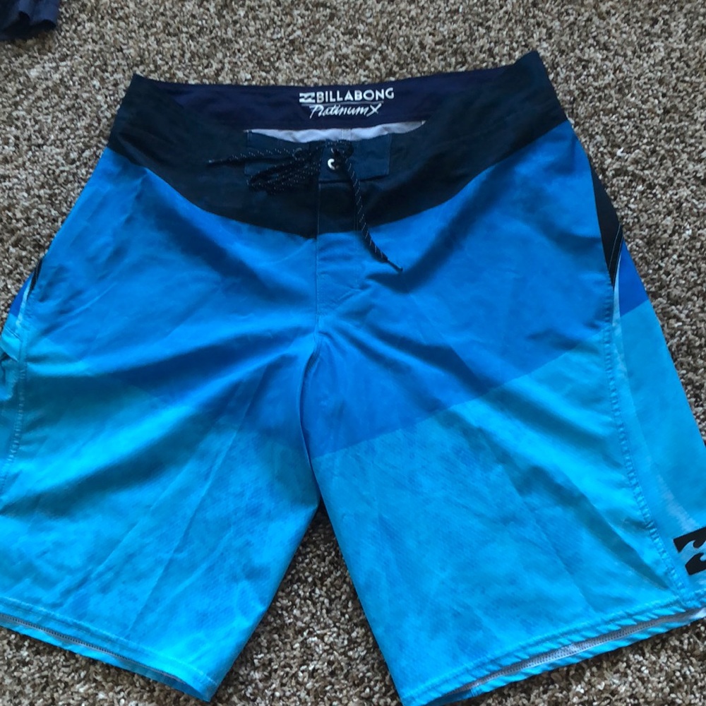 Billabong 🌊 Swimming Trunks